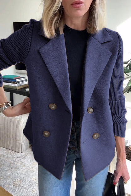 Avslappnad knappl blazer – Höj ditt självförtroende med en enkel stil