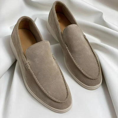 Emil - Stilrena loafers i mocka-look