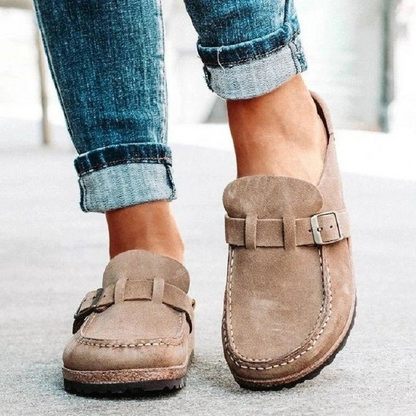 Mokassin-sandal – Klassisk charm möter luftig komfort