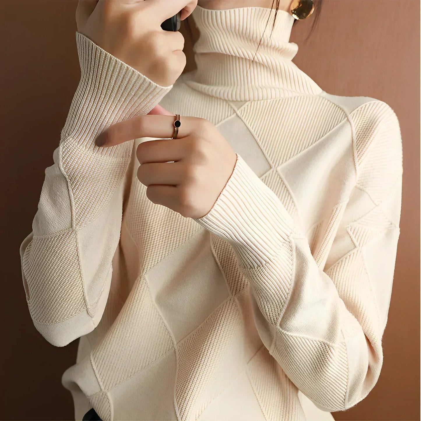 Rauten-Rollkragenpullover – Raffinerad värme med modern stil